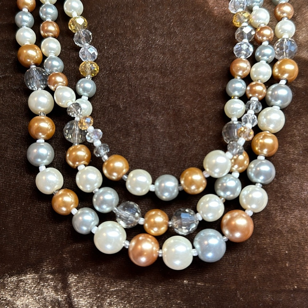 VTG: 90s Multi Strand Cascading Faux Pearl Necklace Chunky Adjustable 17-20.5”🤩 - Picture 2 of 7
